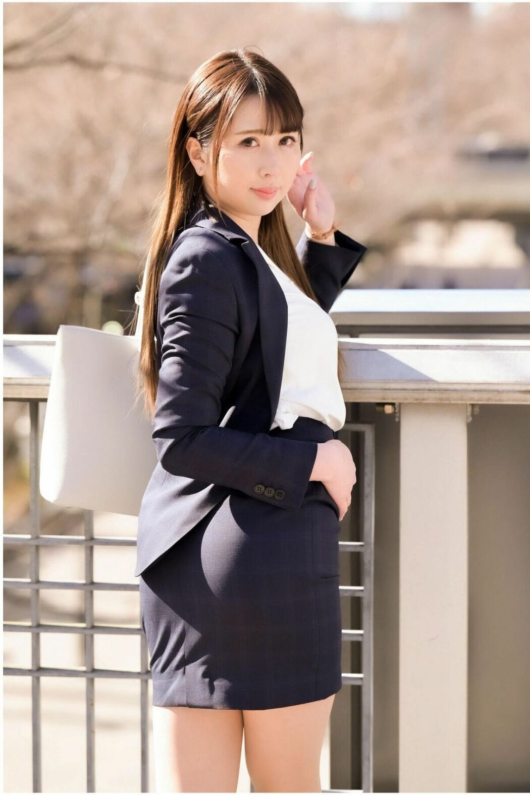 JP Takashiki Rua 高敷るあ – PRESTIGE DIGITAL BOOK SERIES 押しに弱すぎる従順なＦカップ乳ＯＬ (85P)