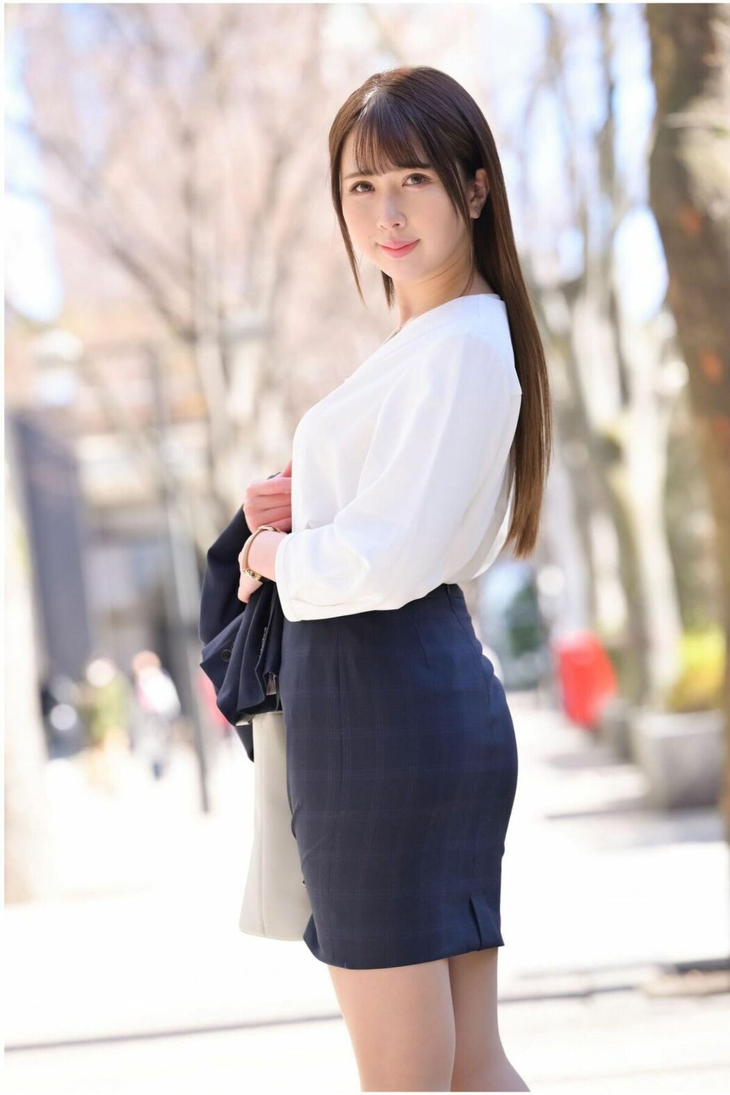 JP Takashiki Rua 高敷るあ – PRESTIGE DIGITAL BOOK SERIES 押しに弱すぎる従順なＦカップ乳ＯＬ (85P)