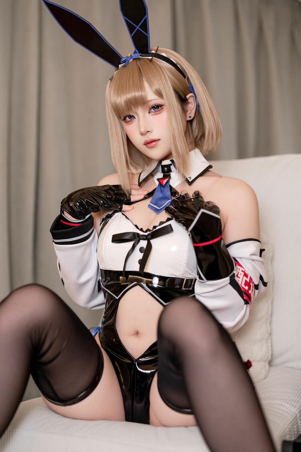 Coser@屿鱼 – 外卖兔女郎-小葵 (67P)