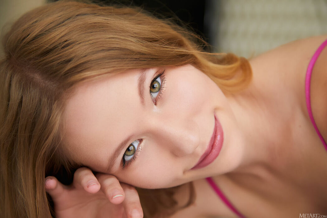 MetArt Maya Sinn – Freeze Frame Part01 (53P)