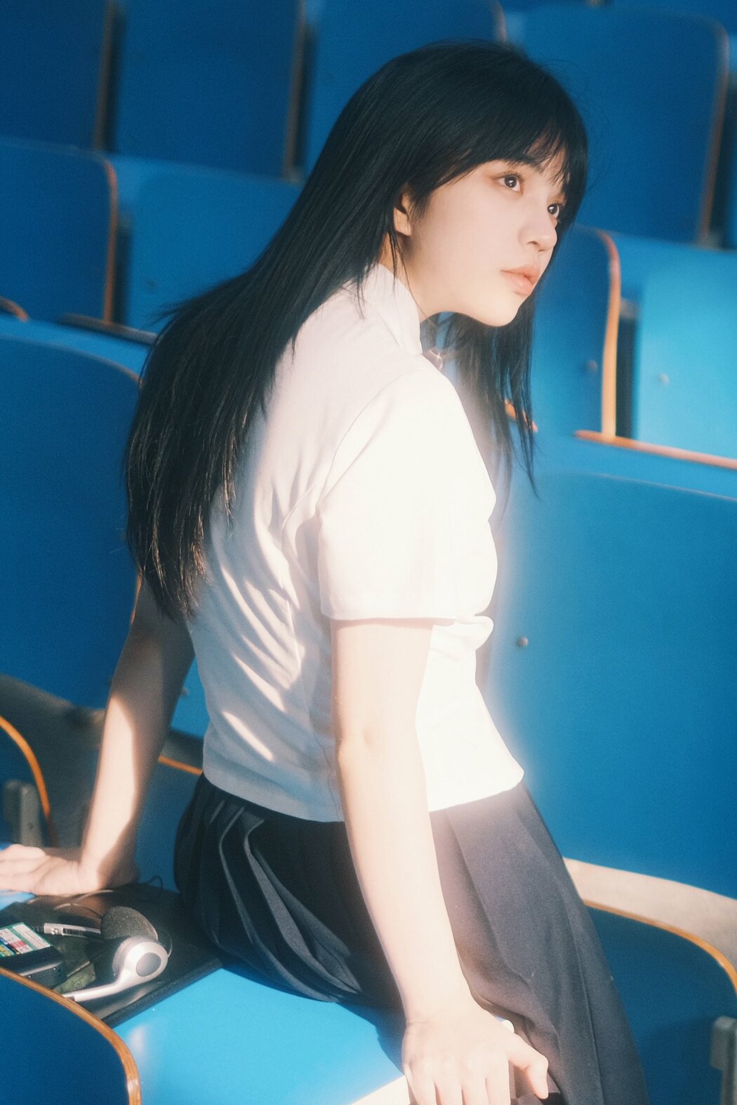 YiTuYu艺图语 Vol.9626 Zhi Shi Da Ren (19P) Cover Photo