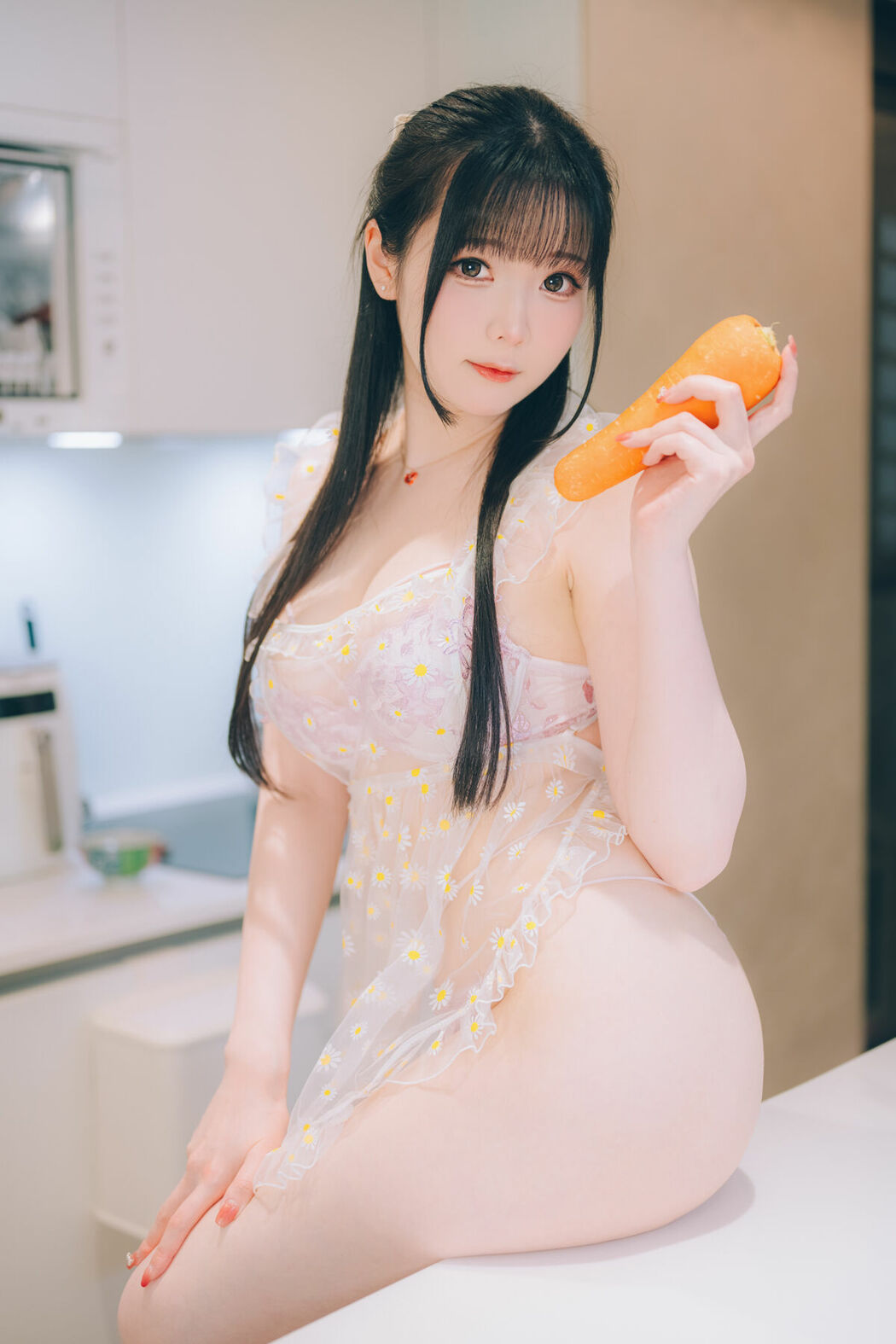 Coser@霜月shimo – DL版写真集 Cohabitation With Shimo Chan (86P)