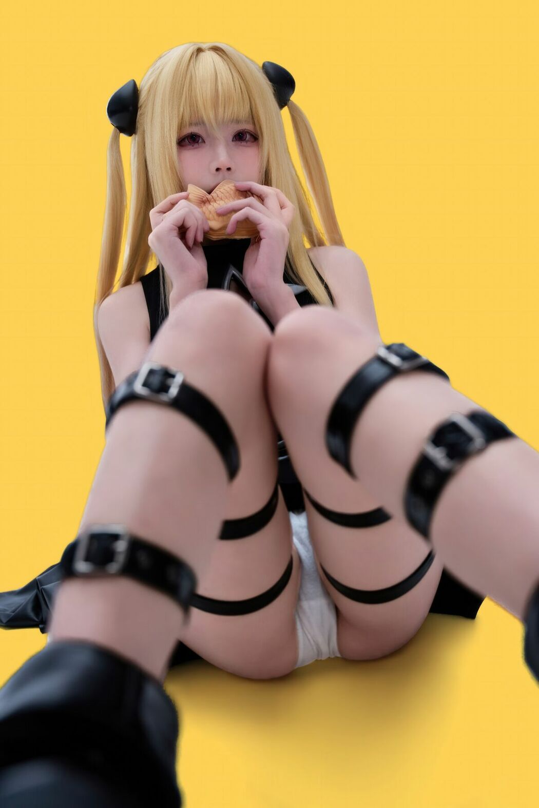 Coser@清水凪 – 出包王女 金色暗影 (39P)
