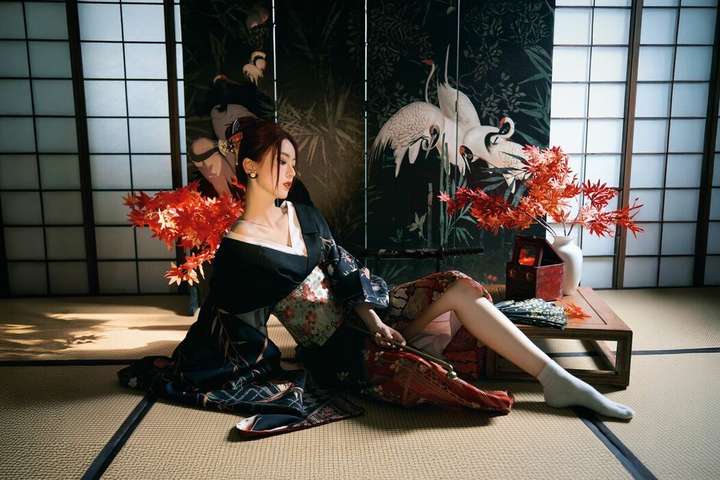 YiTuYu艺图语 Vol.9643 Rok Kin YE (17P)