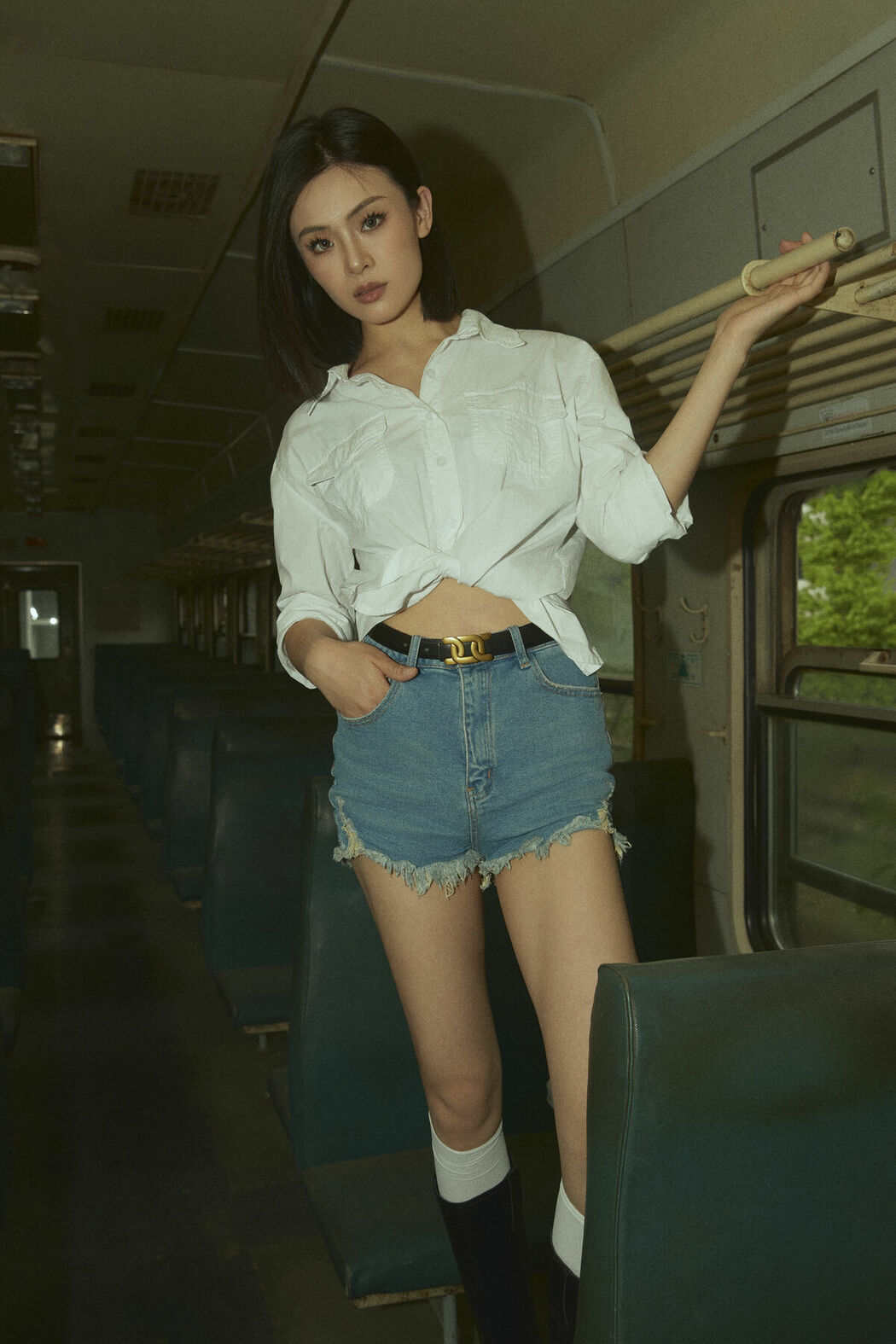 YiTuYu艺图语 Vol.9653 Ye Zi (19P)