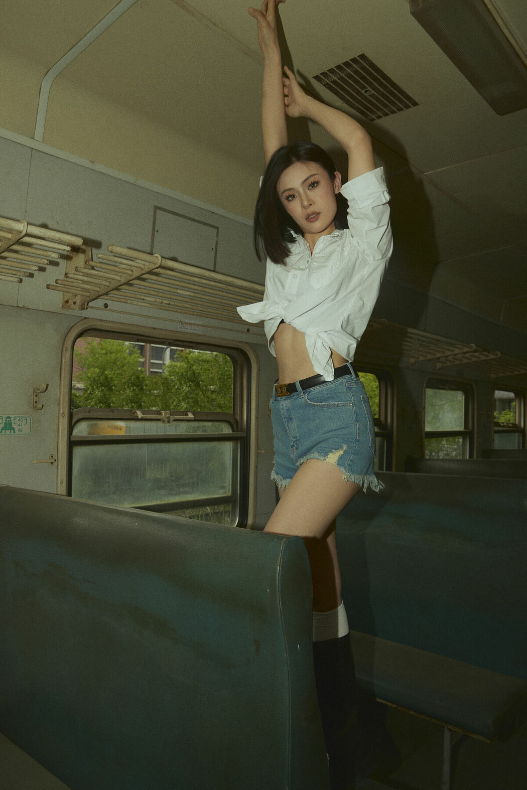 YiTuYu艺图语 Vol.9653 Ye Zi (19P)