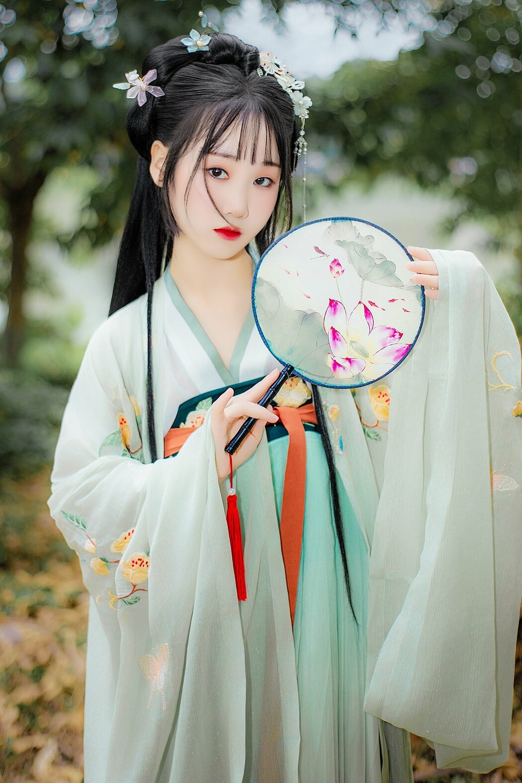 YiTuYu艺图语 Vol.9658 Ye Ying (16P) Cover Photo