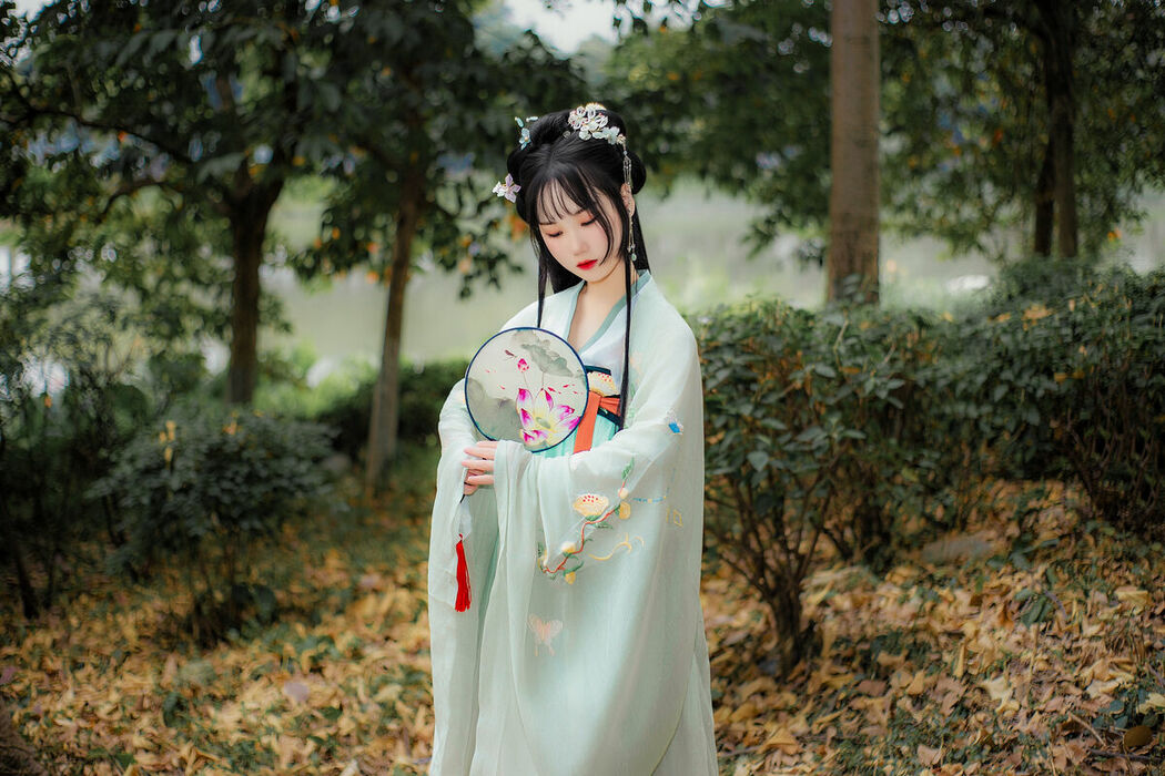 YiTuYu艺图语 Vol.9658 Ye Ying (16P)