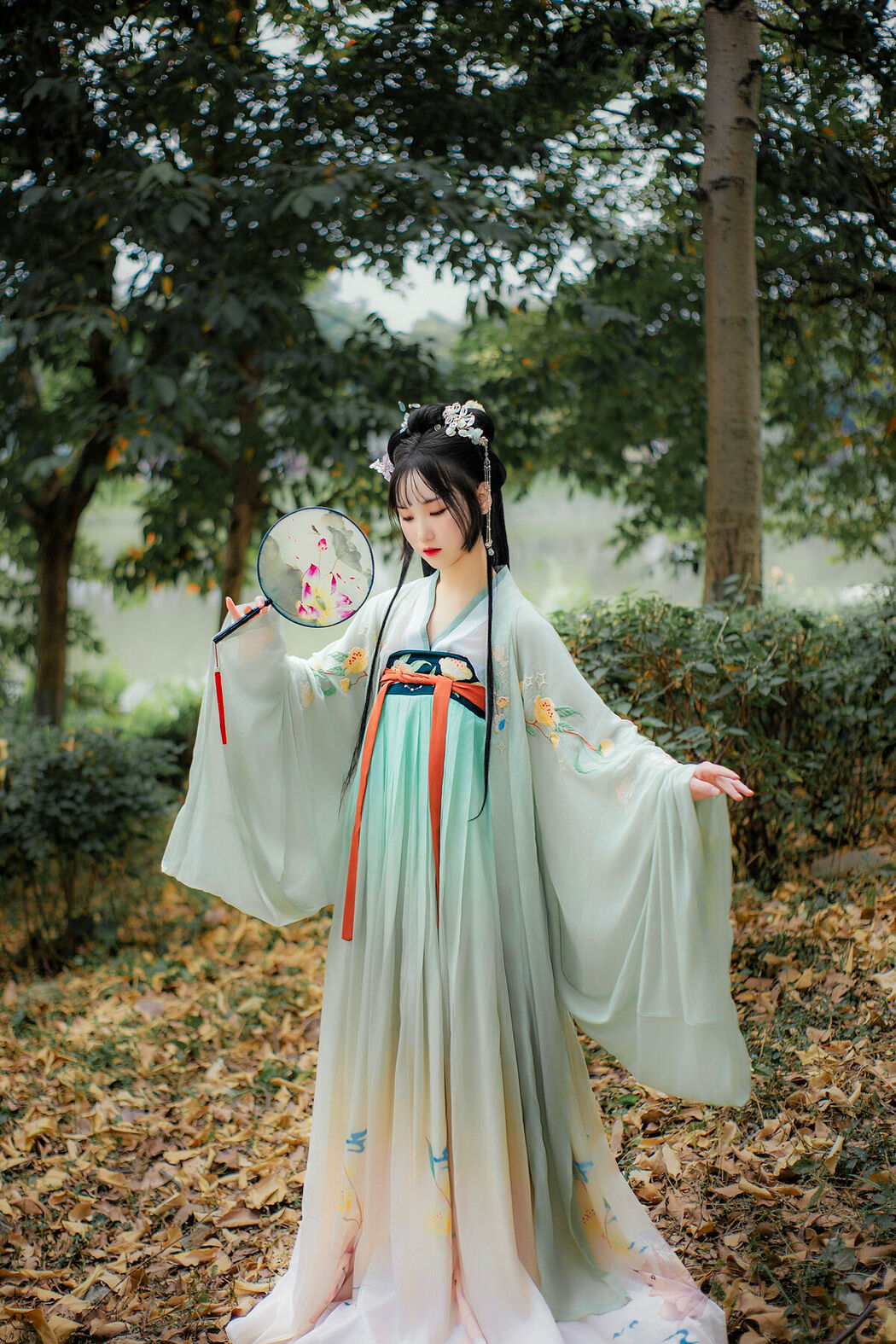 YiTuYu艺图语 Vol.9658 Ye Ying (16P)
