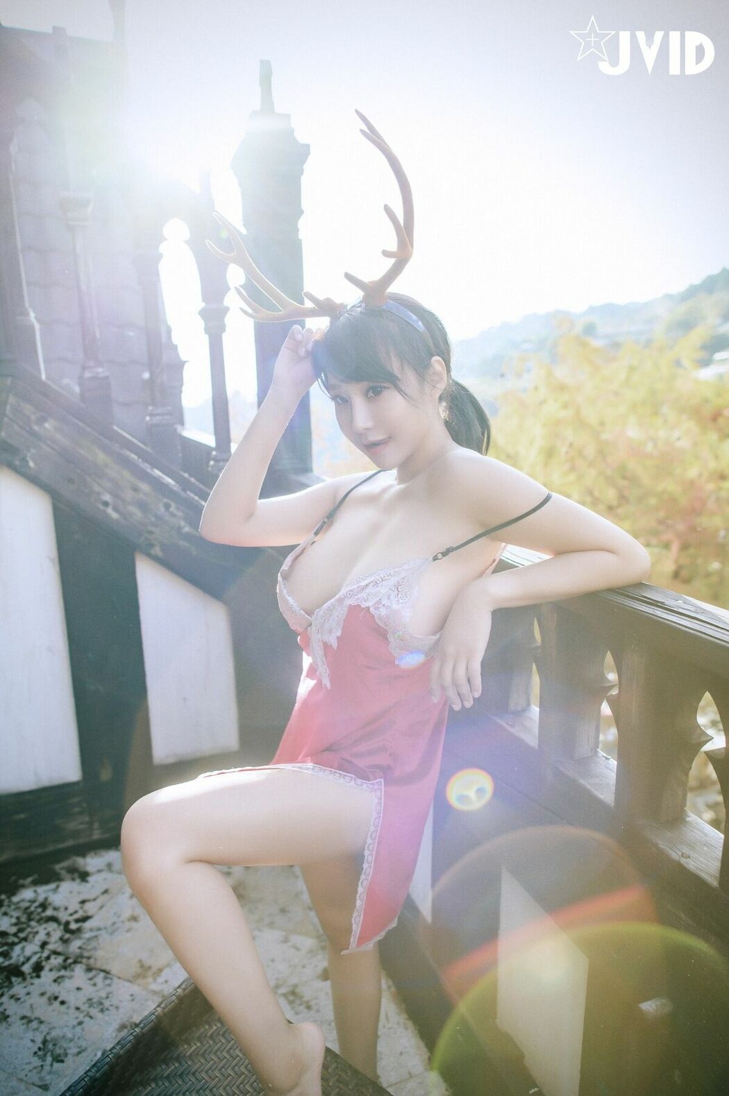 Lele 樂樂 – 全輯上空無碼 巨乳女神 樂樂－鹿角女孩的報恩 Part03 (58P)