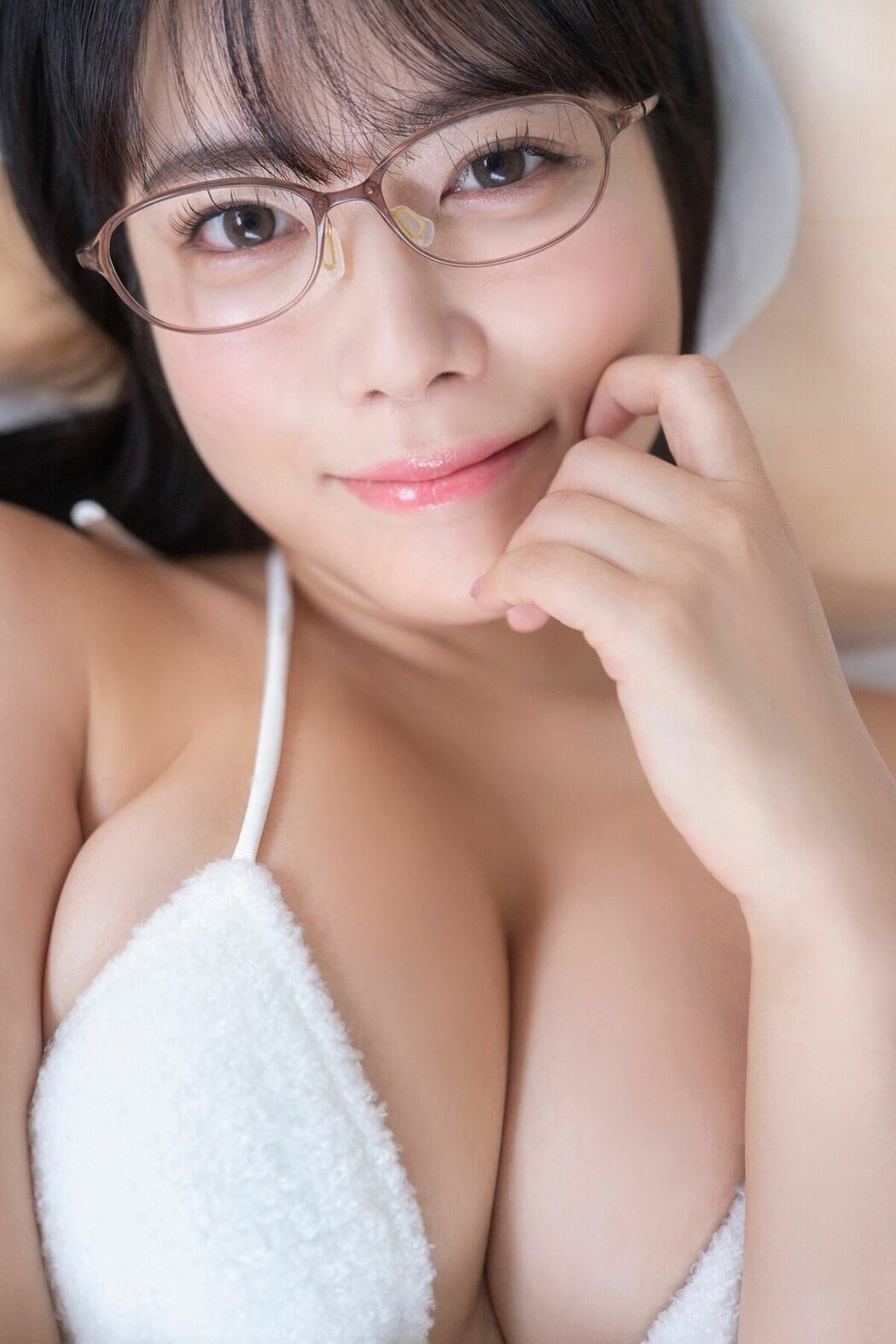 JP Shinonome Umi 東雲うみ – 漫画アクションデジタル写真集 寂しい夜に温かな (54P)