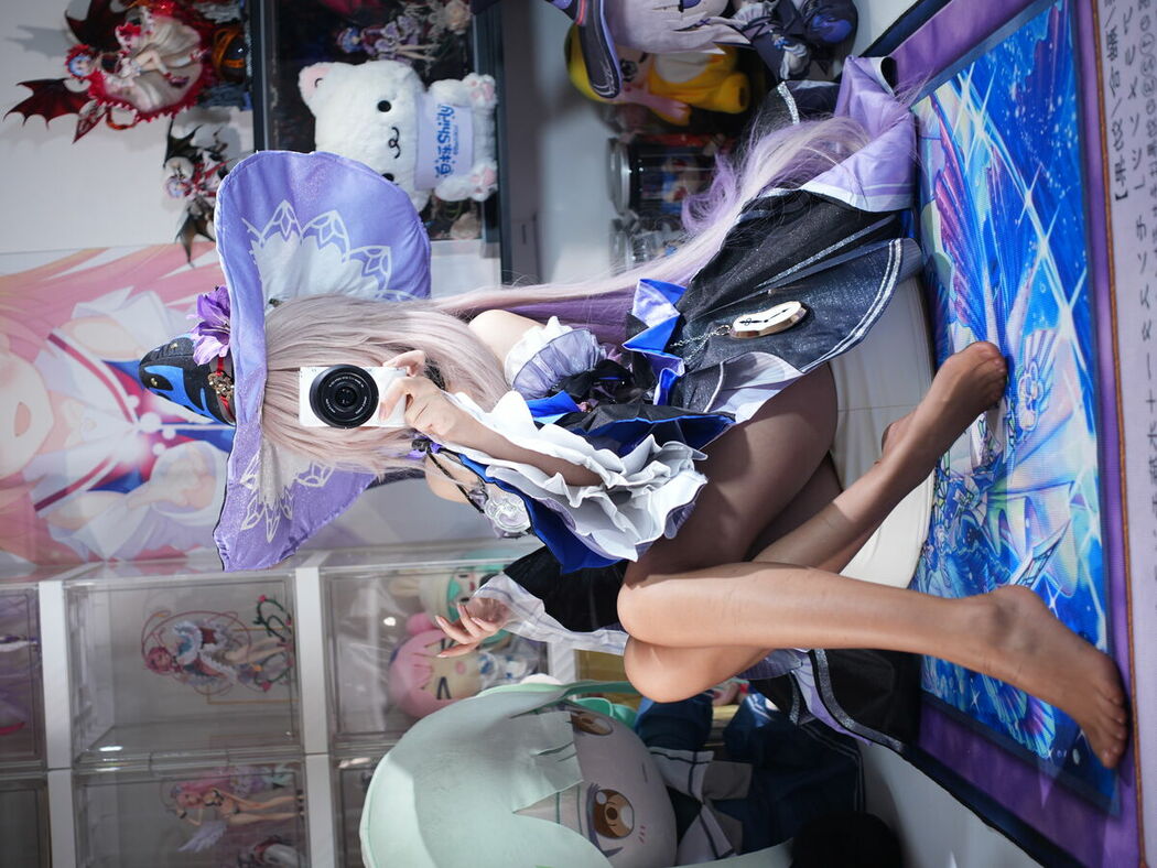 Coser@白栎Shirly – 大黑塔 Part01 (66P – 30V)