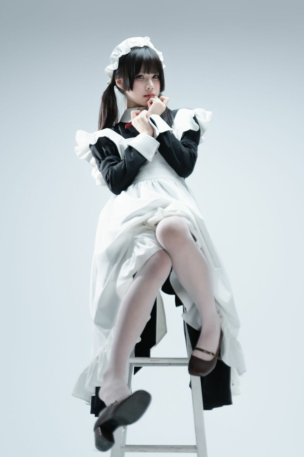 Coser@清水凪 – 傲娇女仆食用指南 Part01 (54P)