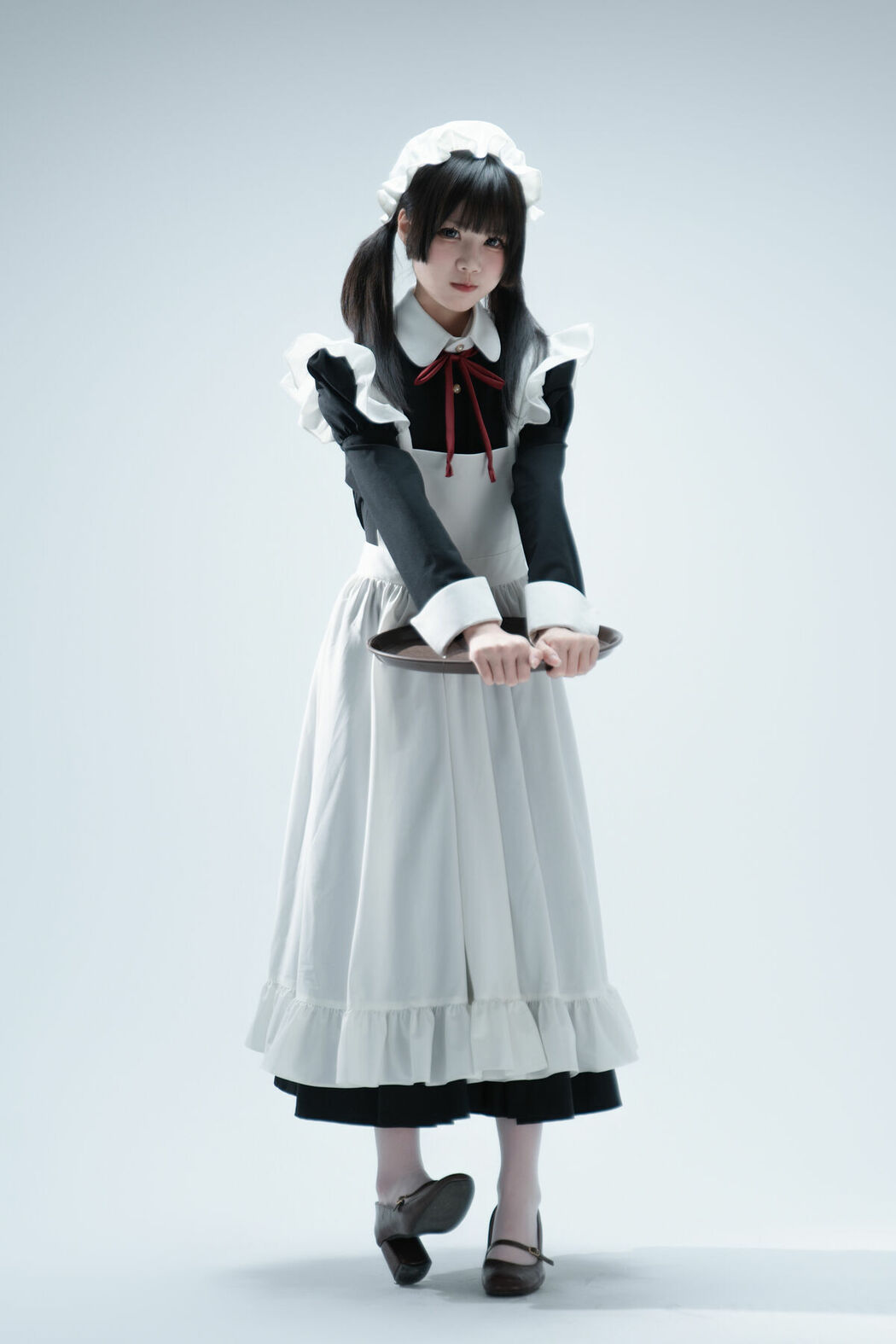 Coser@清水凪 – 傲娇女仆食用指南 Part01 (54P)