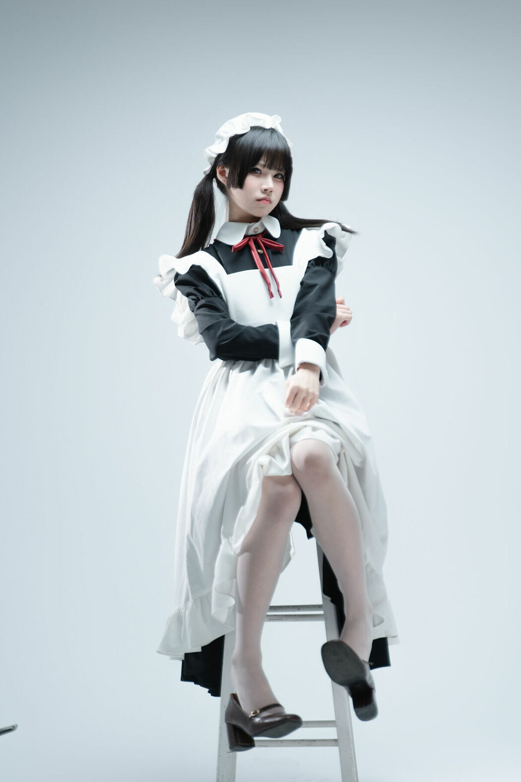 Coser@清水凪 – 傲娇女仆食用指南 Part01 (54P)