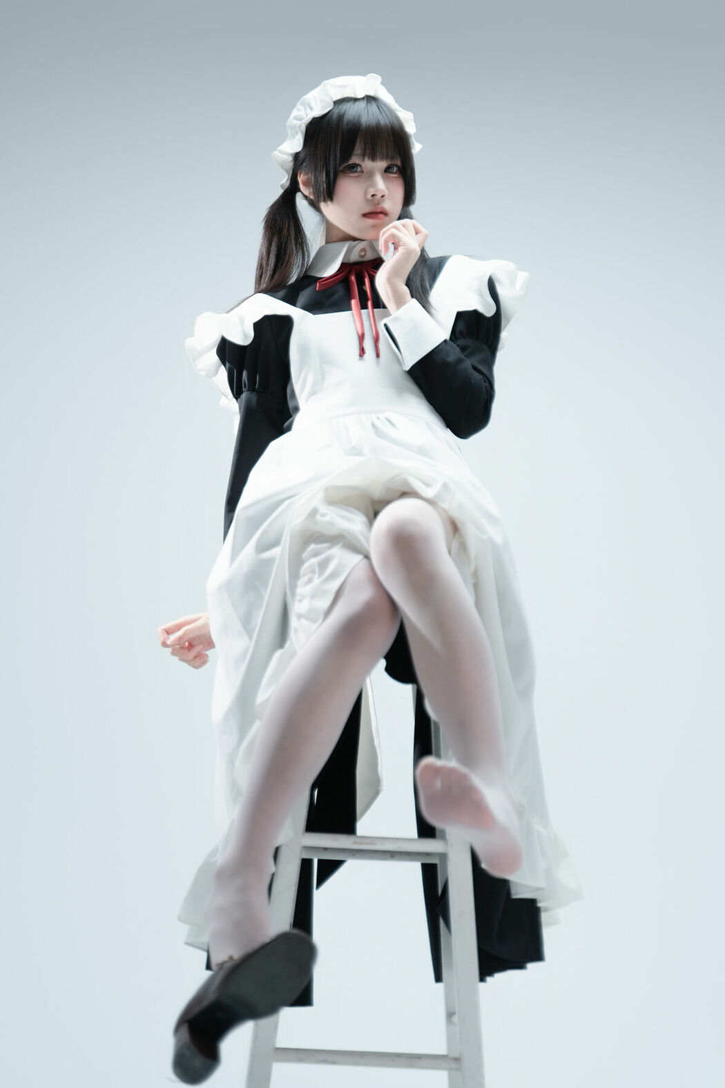 Coser@清水凪 – 傲娇女仆食用指南 Part01 (54P)