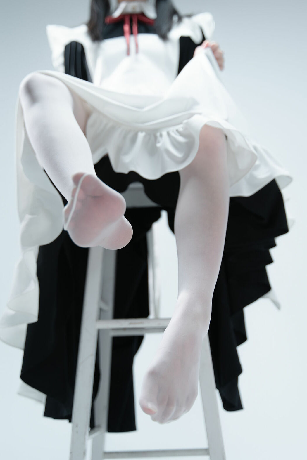 Coser@清水凪 – 傲娇女仆食用指南 Part01 (54P)