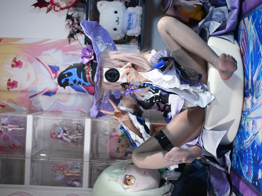 Coser@白栎Shirly – 大黑塔 Part01 (66P – 30V)