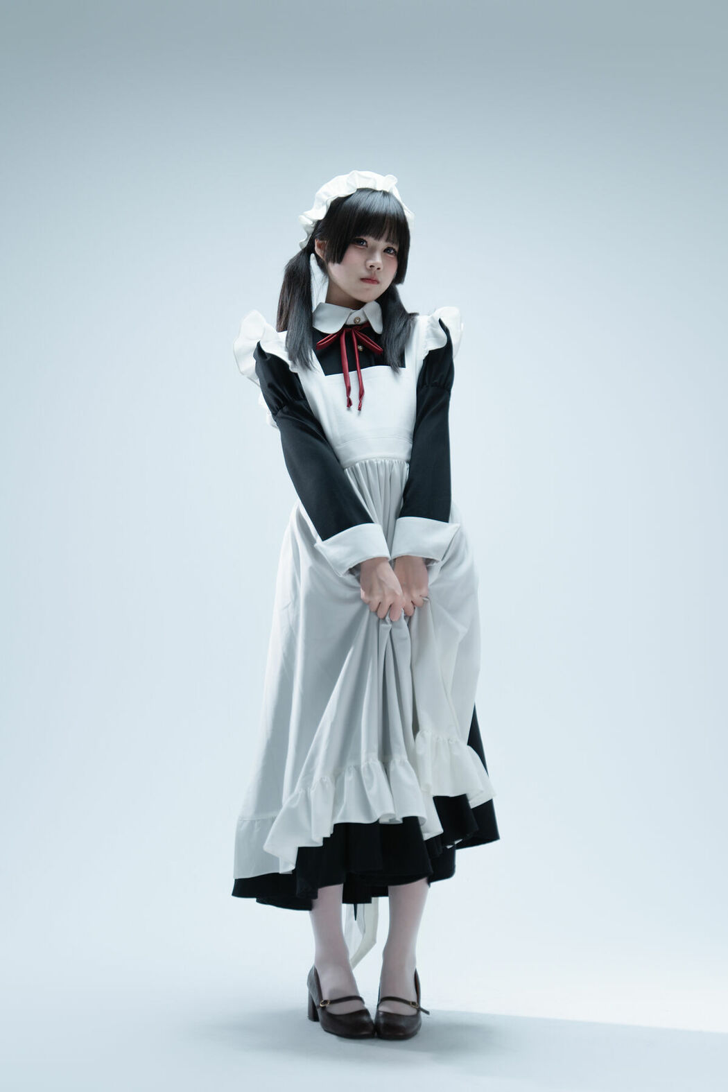 Coser@清水凪 – 傲娇女仆食用指南 Part01 (54P)
