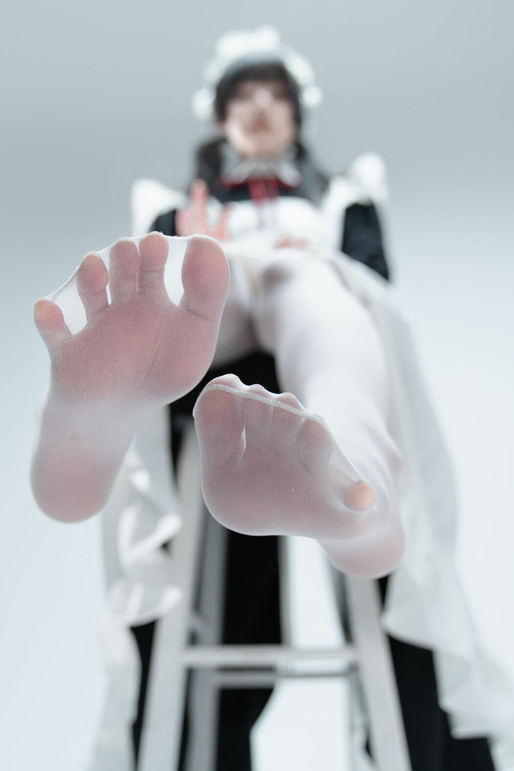 Coser@清水凪 – 傲娇女仆食用指南 Part01 (54P)