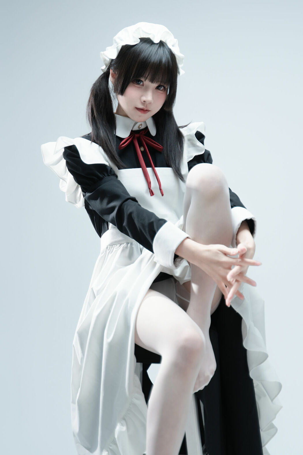 Coser@清水凪 – 傲娇女仆食用指南 Part01 (54P)