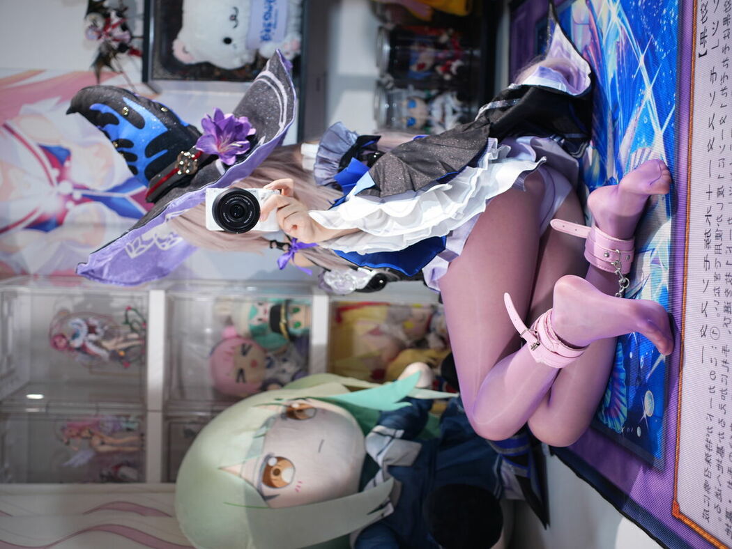 Coser@白栎Shirly – 大黑塔 Part01 (66P – 30V)