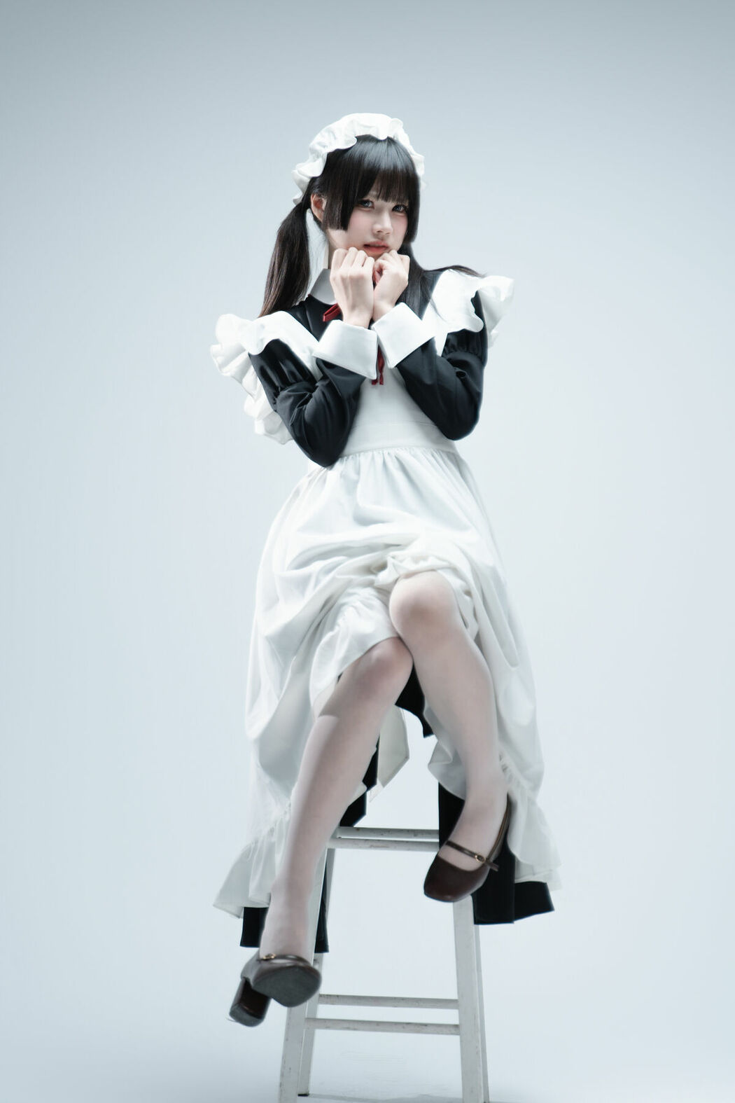 Coser@清水凪 – 傲娇女仆食用指南 Part01 (54P)