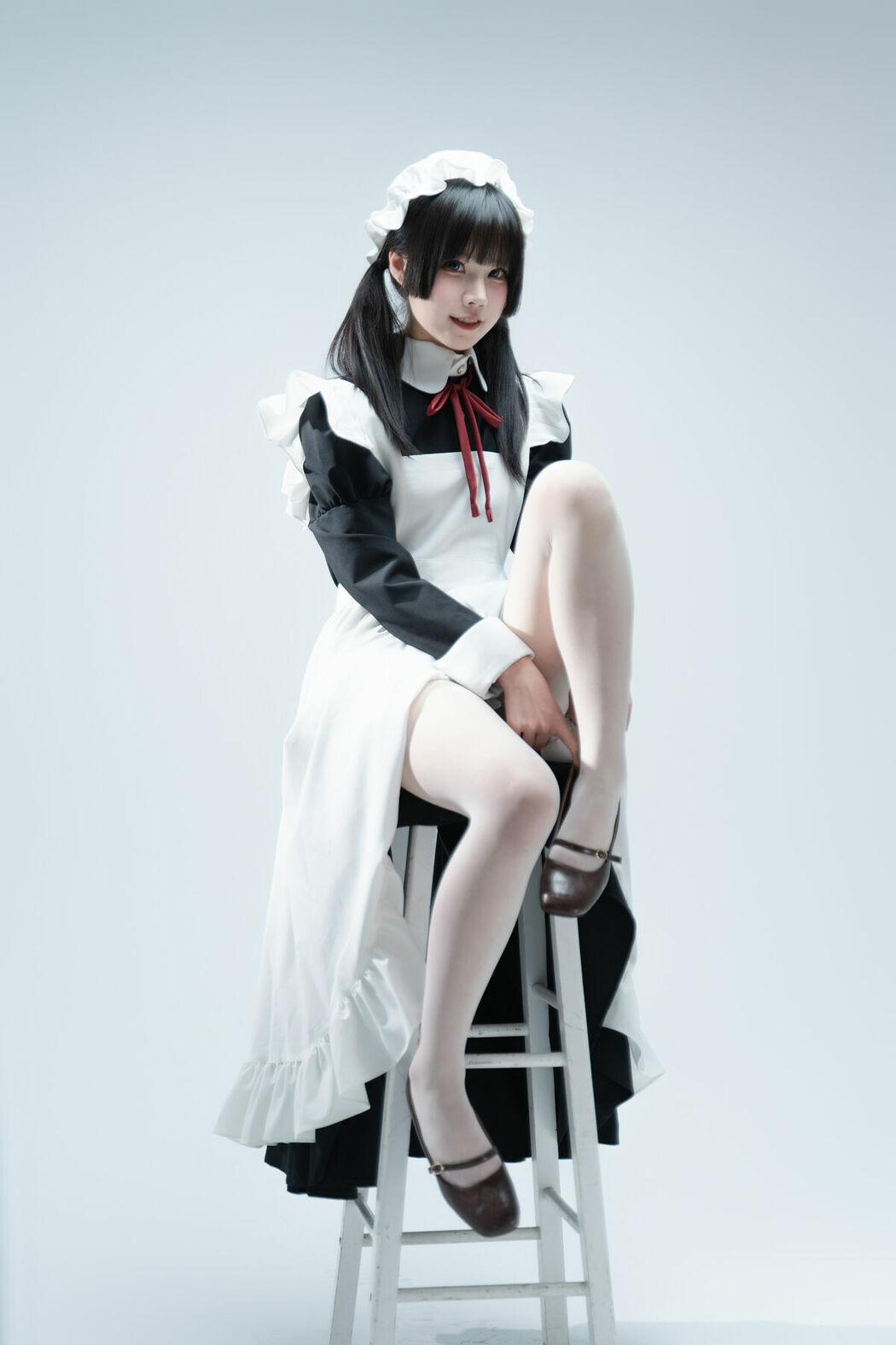 Coser@清水凪 – 傲娇女仆食用指南 Part01 (54P)