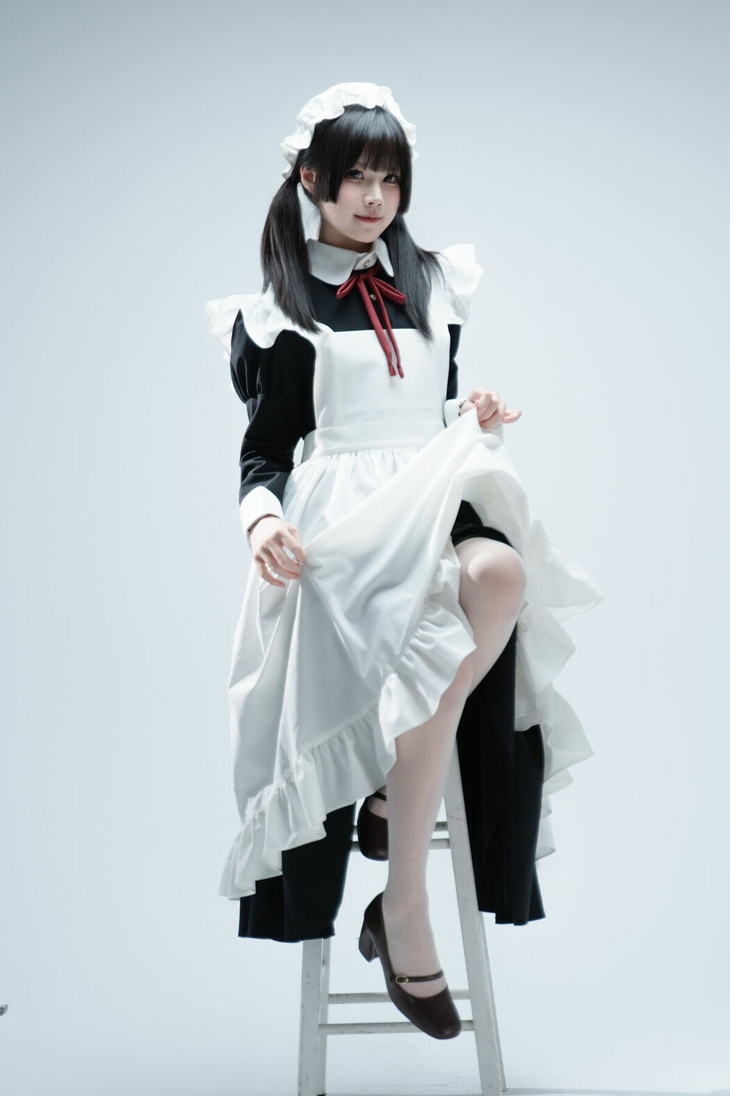 Coser@清水凪 – 傲娇女仆食用指南 Part01 (54P)