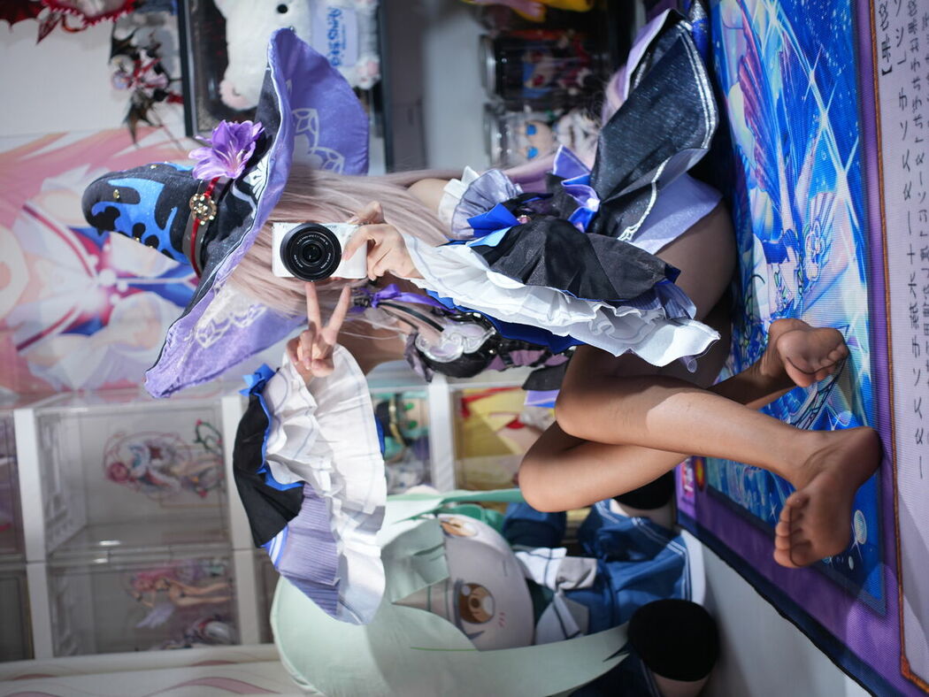 Coser@白栎Shirly – 大黑塔 Part01 (66P – 30V)