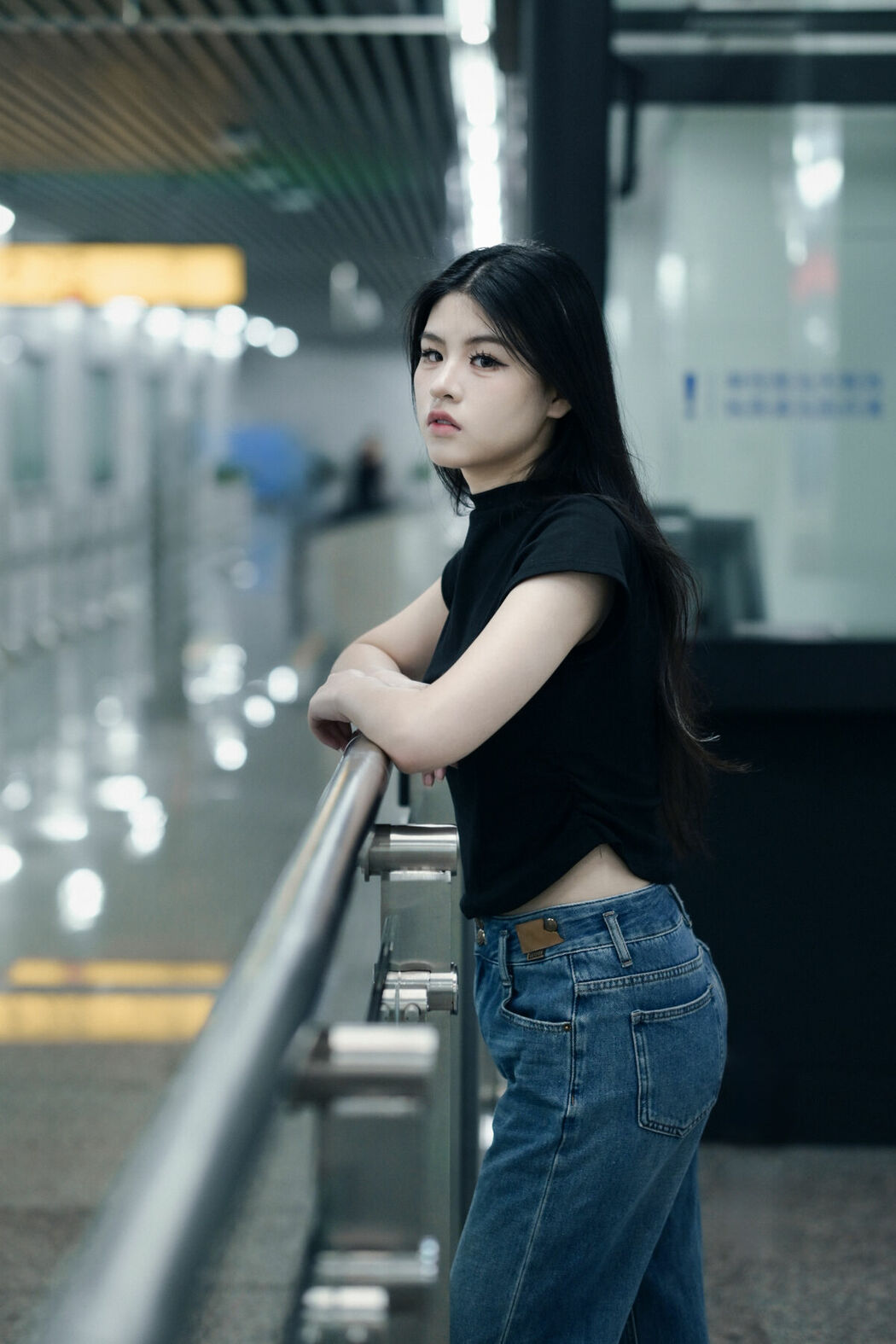 YiTuYu艺图语 Vol.9660 Li Zhi (15P)
