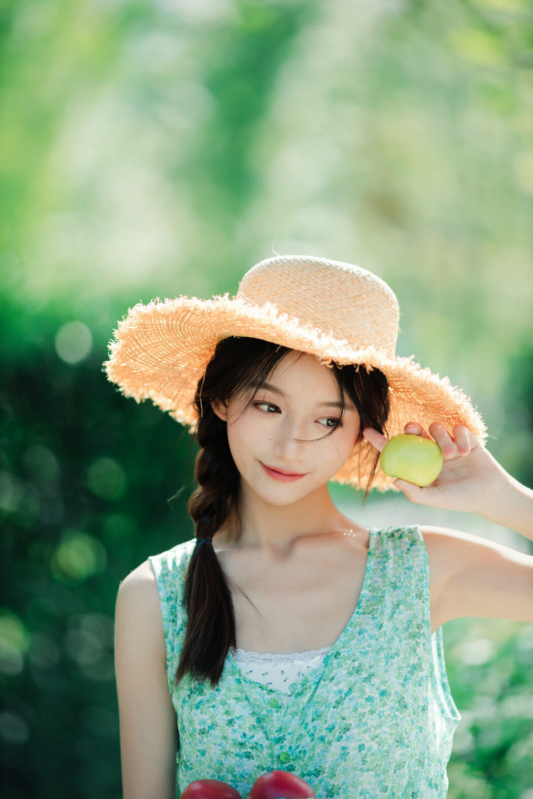 YiTuYu艺图语 Vol.9663 Lin Miao Xin (38P)