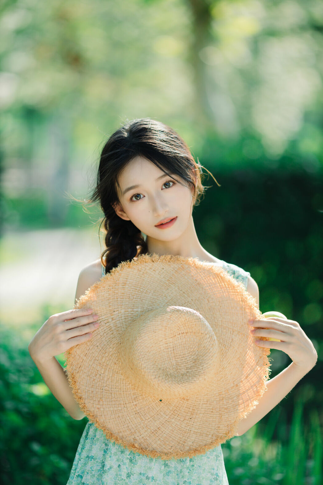 YiTuYu艺图语 Vol.9663 Lin Miao Xin (38P)