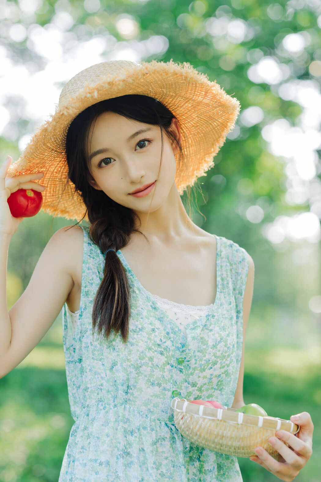 YiTuYu艺图语 Vol.9663 Lin Miao Xin (38P)