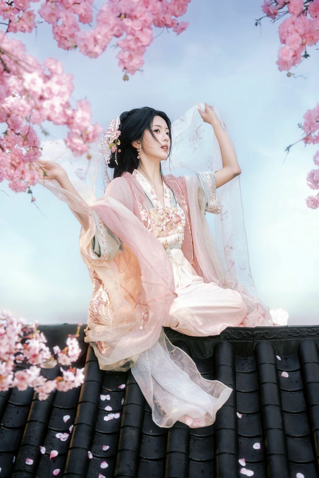 YiTuYu艺图语 Vol.9666 Rok Kin YE (15P)