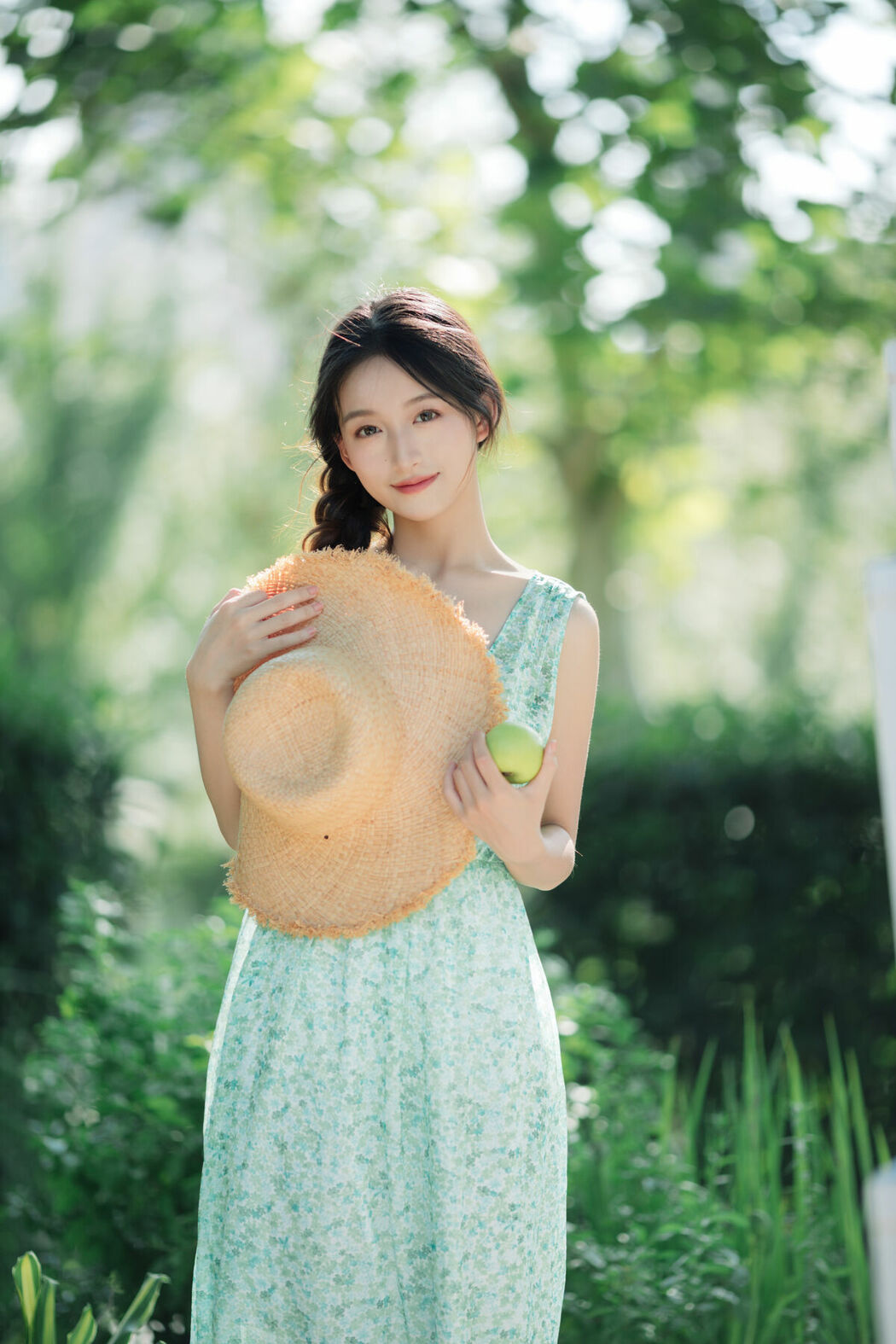 YiTuYu艺图语 Vol.9663 Lin Miao Xin (38P)