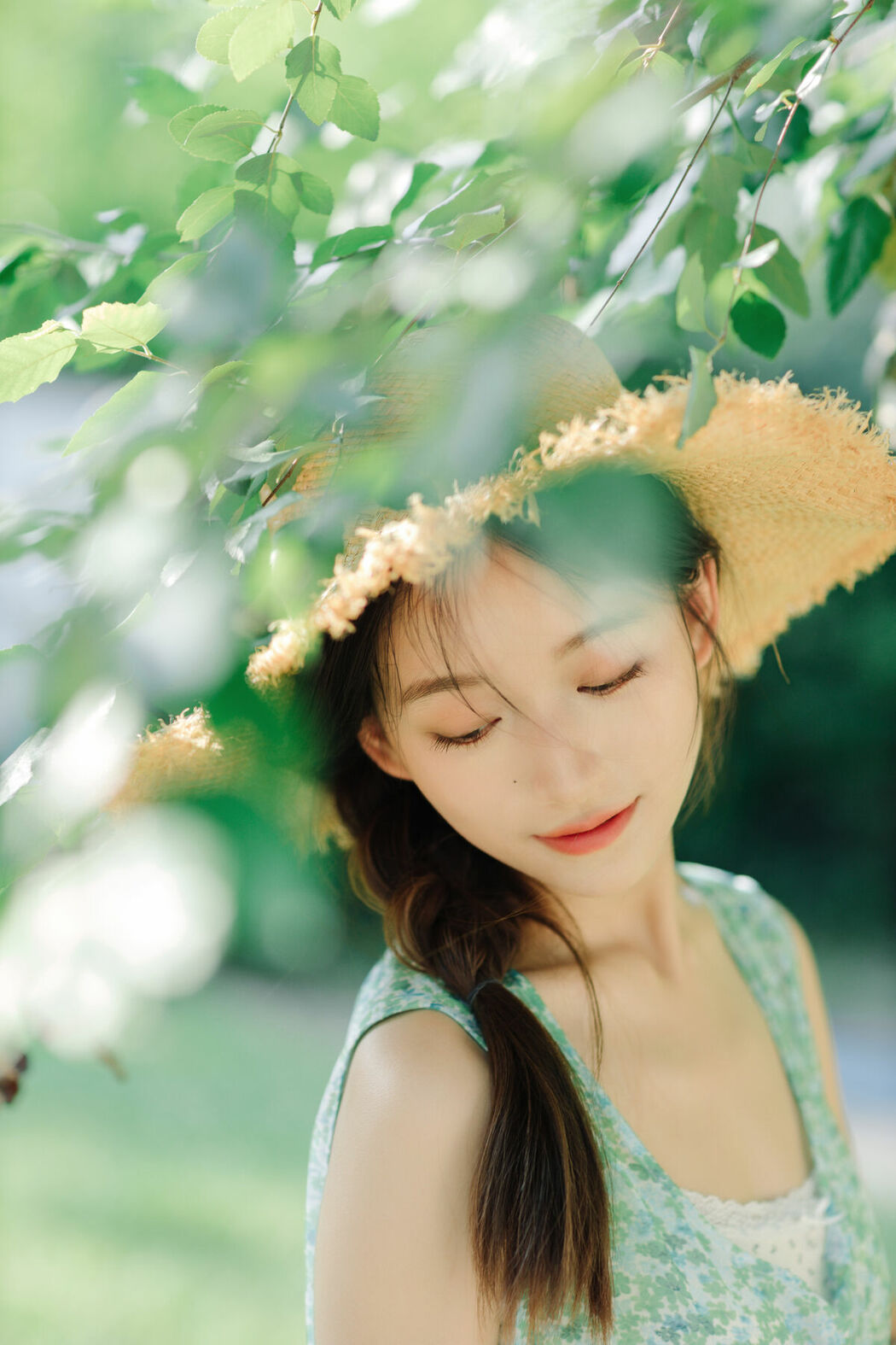 YiTuYu艺图语 Vol.9663 Lin Miao Xin (38P)