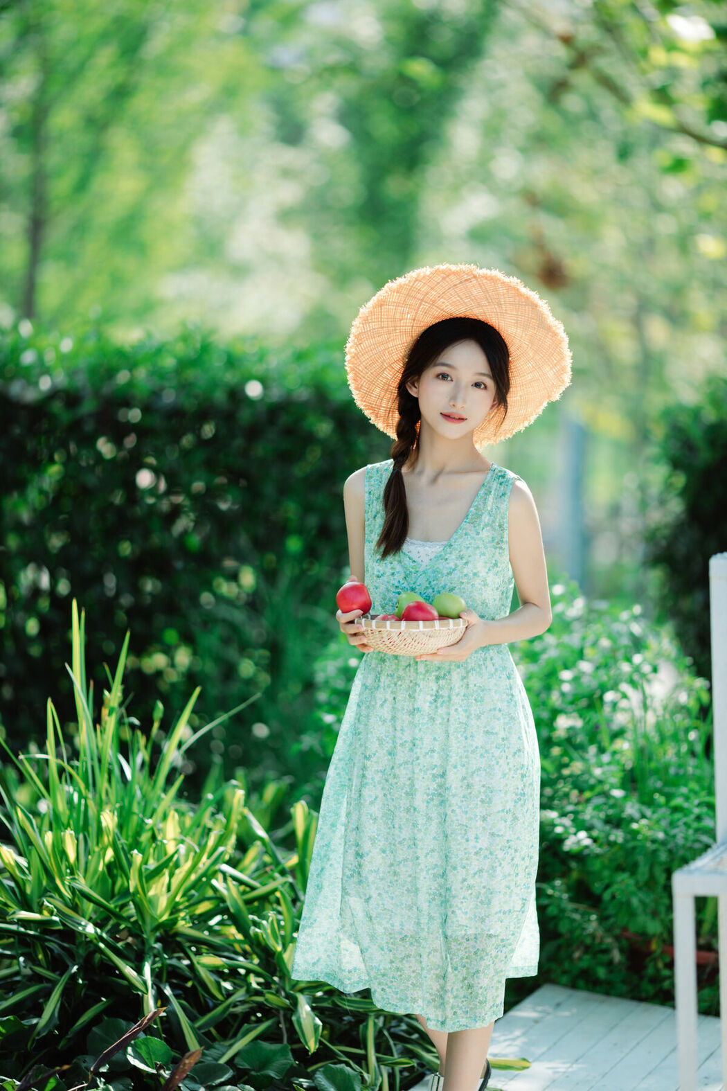 YiTuYu艺图语 Vol.9663 Lin Miao Xin (38P)