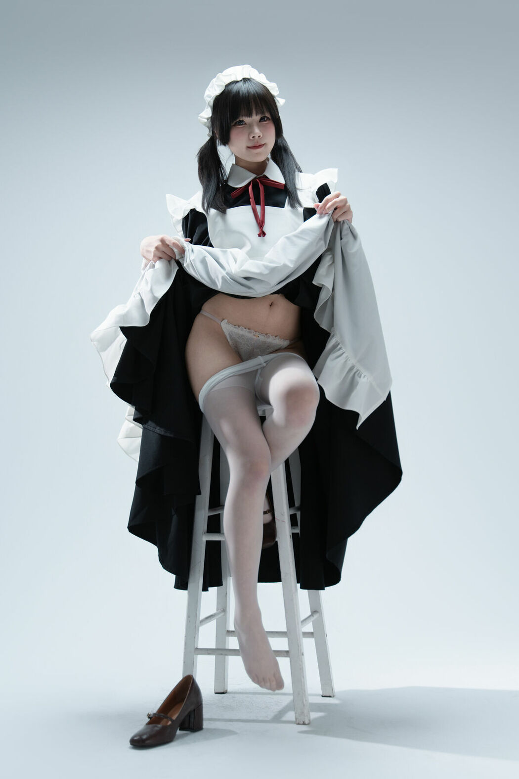Coser@清水凪 – 傲娇女仆食用指南 Part02 (54P)