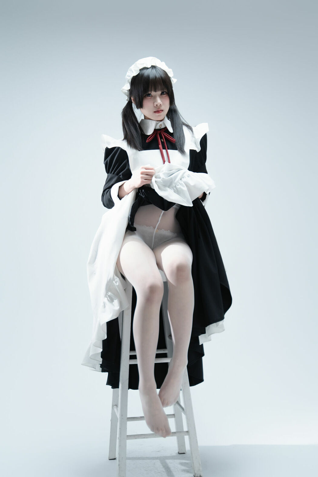 Coser@清水凪 – 傲娇女仆食用指南 Part02 (54P)