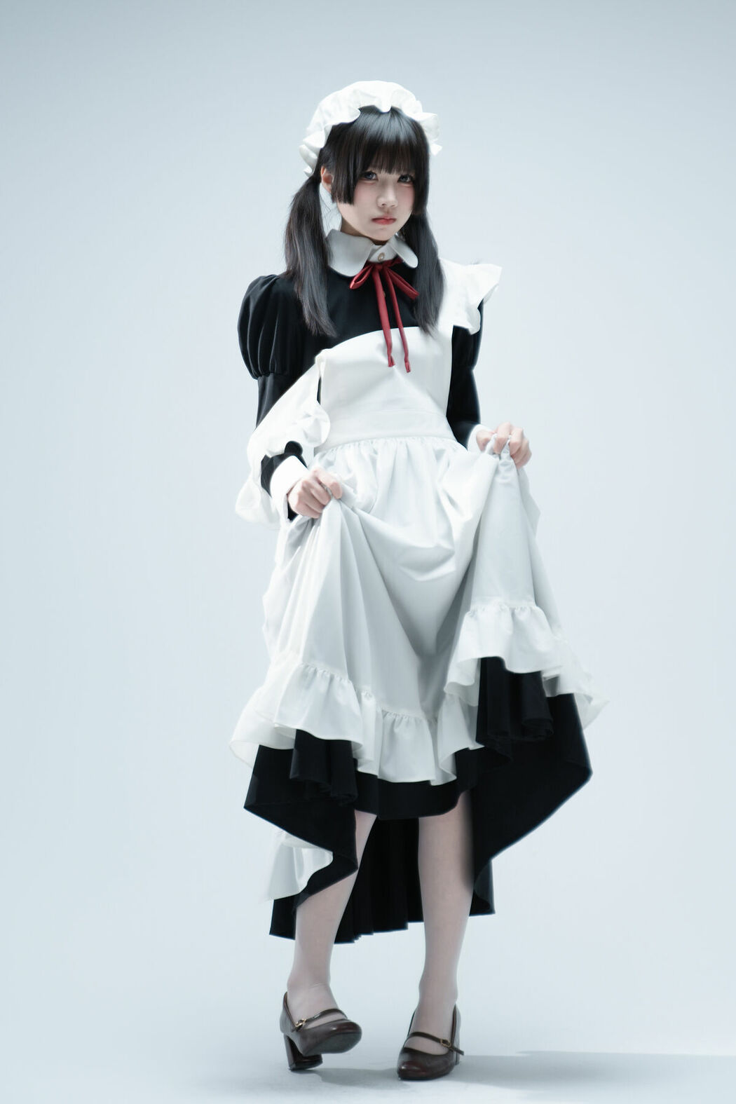 Coser@清水凪 – 傲娇女仆食用指南 Part02 (54P)