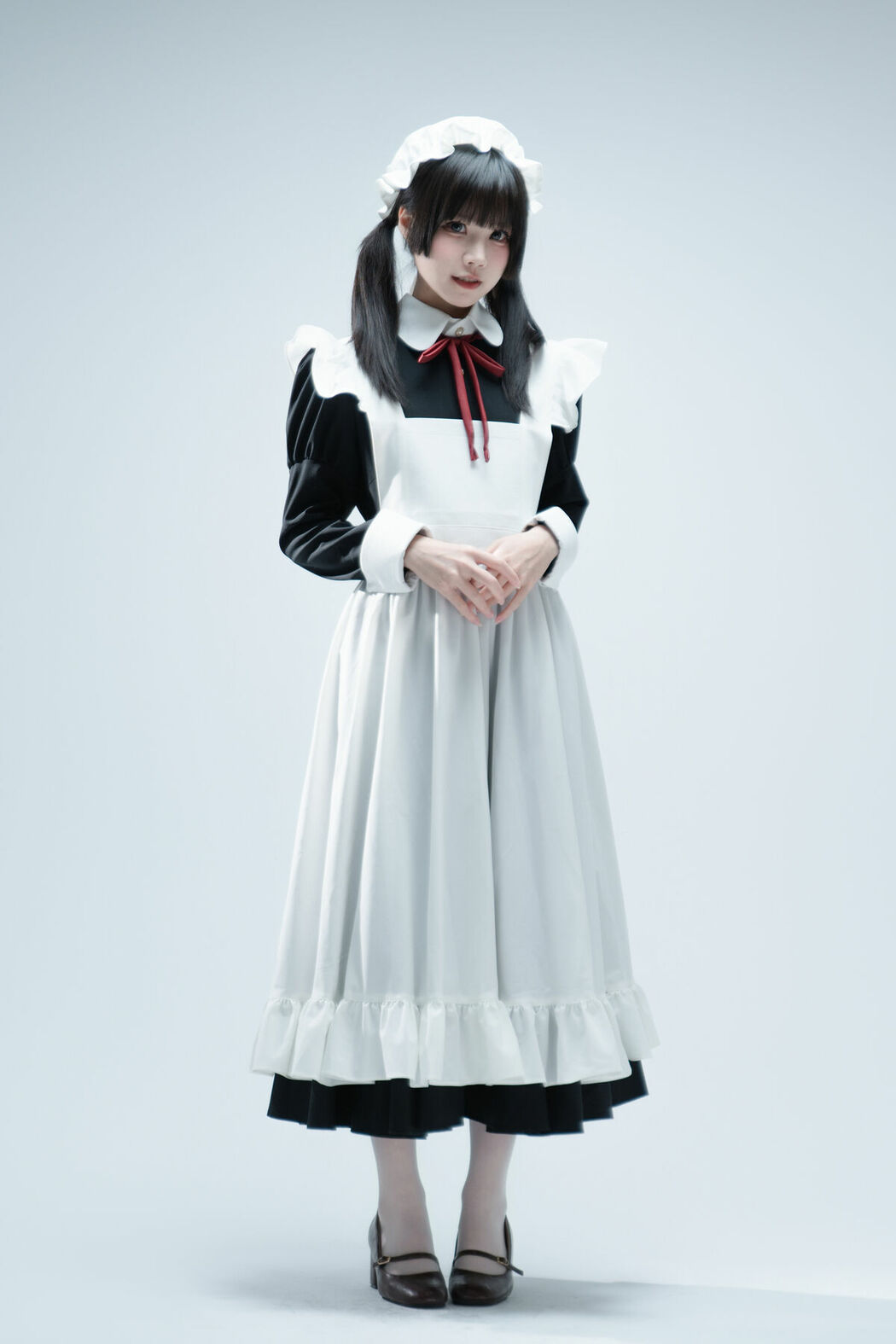 Coser@清水凪 – 傲娇女仆食用指南 Part02 (54P)