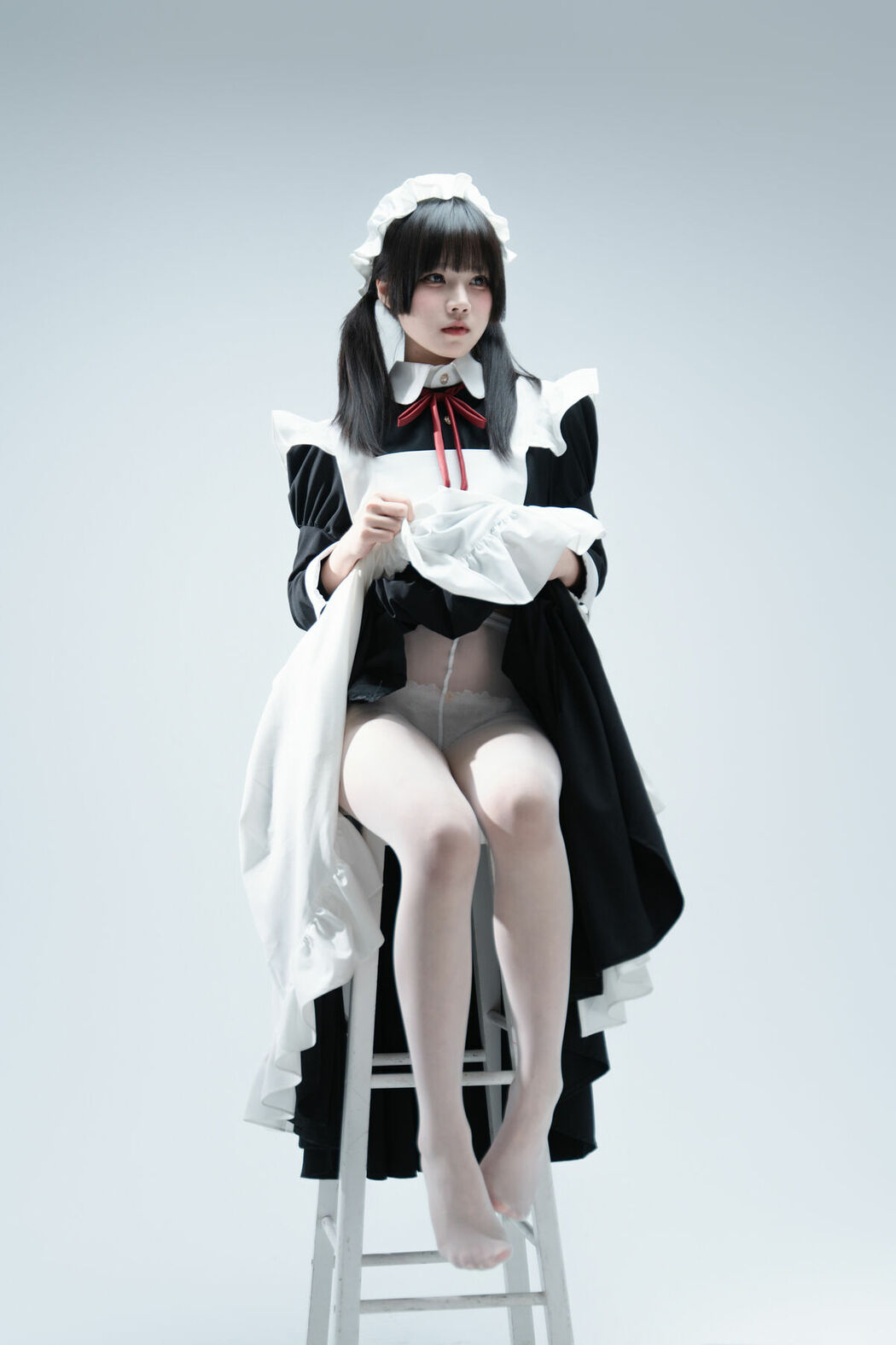 Coser@清水凪 – 傲娇女仆食用指南 Part02 (54P)