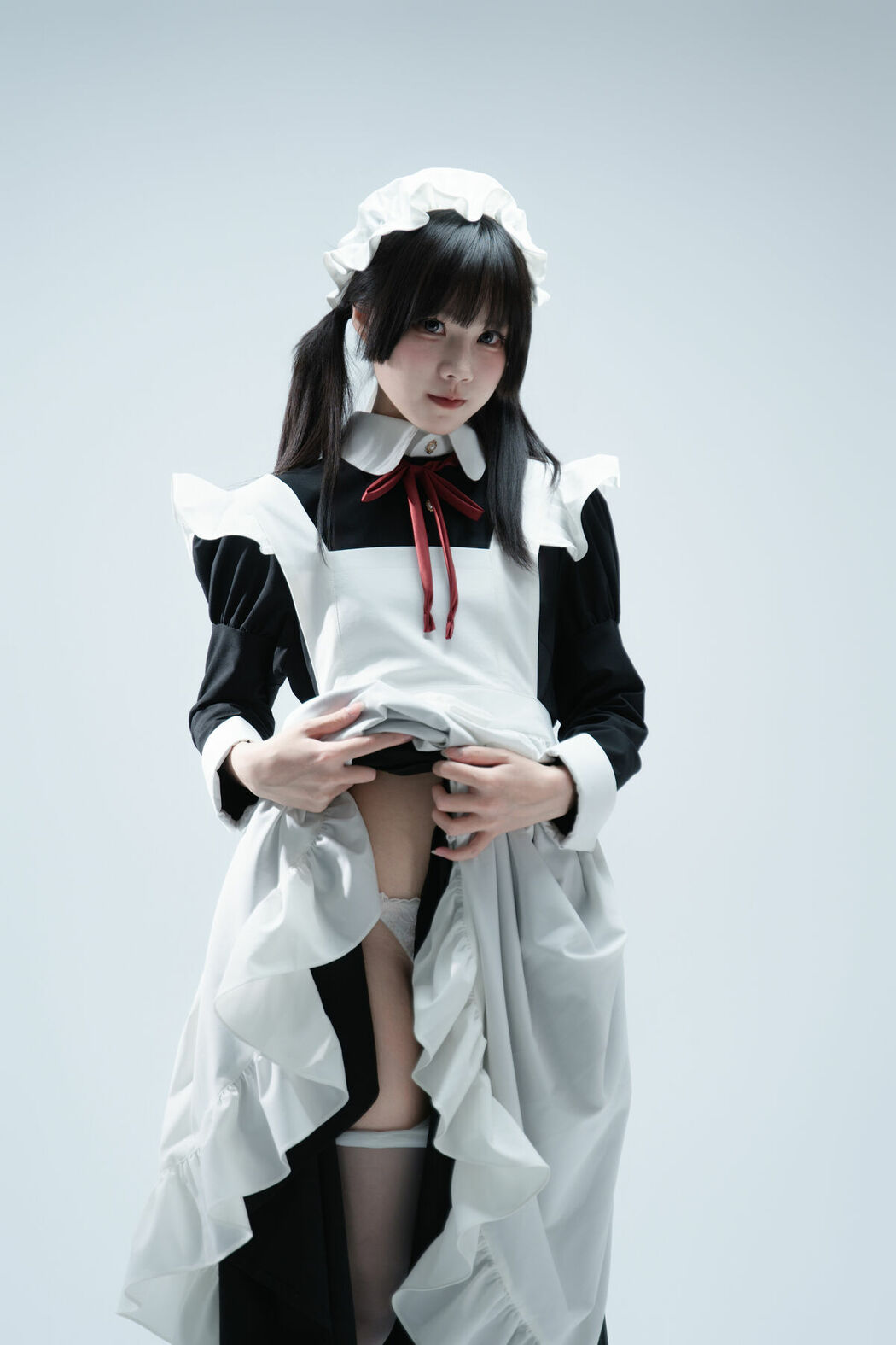 Coser@清水凪 – 傲娇女仆食用指南 Part02 (54P)