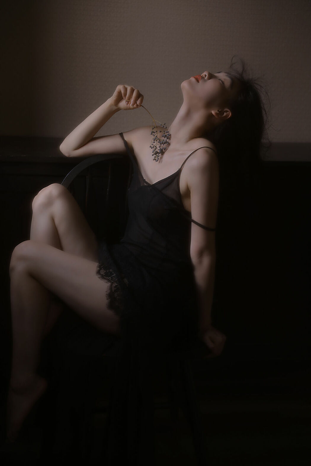 YiTuYu艺图语 Vol.9672 Guo Rong Di Hai Jiao (17P)
