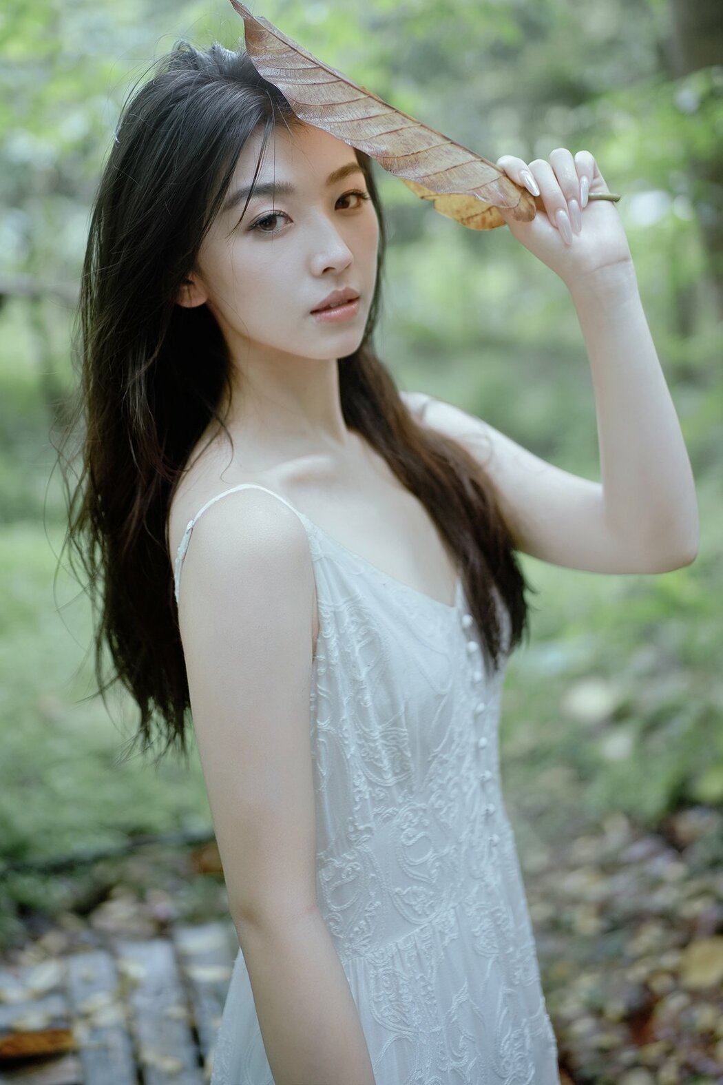 YiTuYu艺图语 Vol.9675 Xiao Lu (21P) Cover Photo