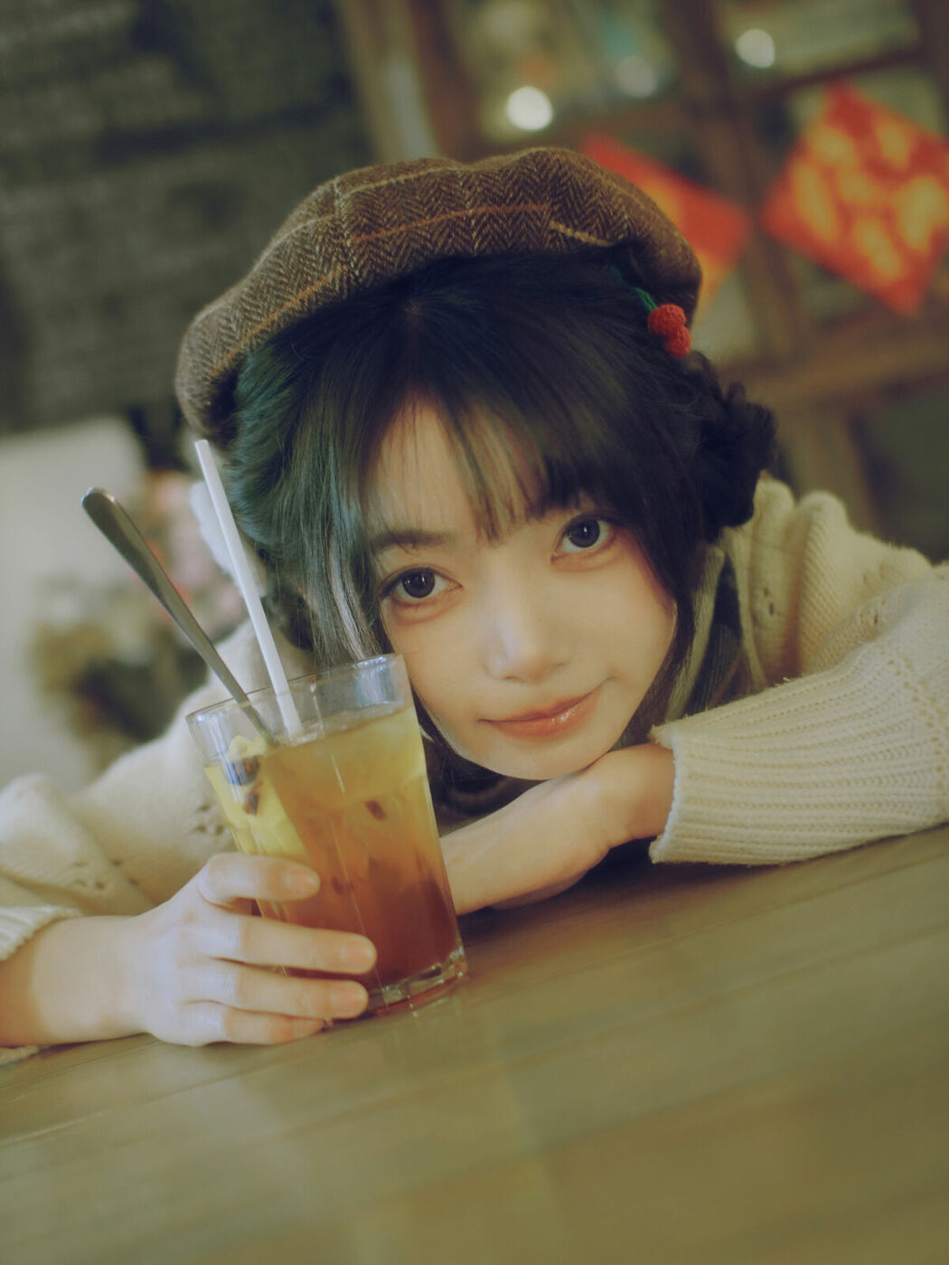 YiTuYu艺图语 Vol.9680 Lu Lu (24P)