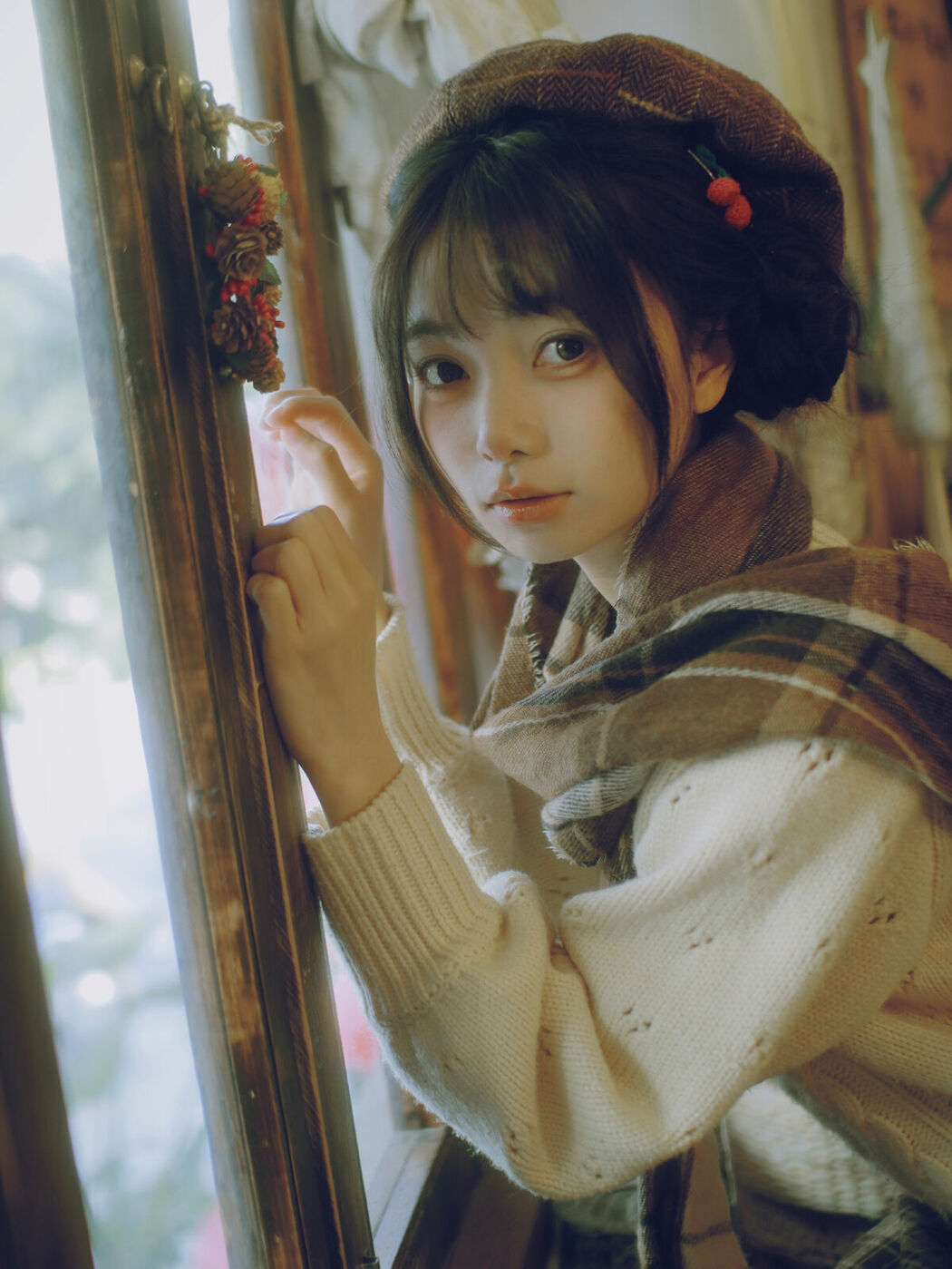 YiTuYu艺图语 Vol.9680 Lu Lu (24P)