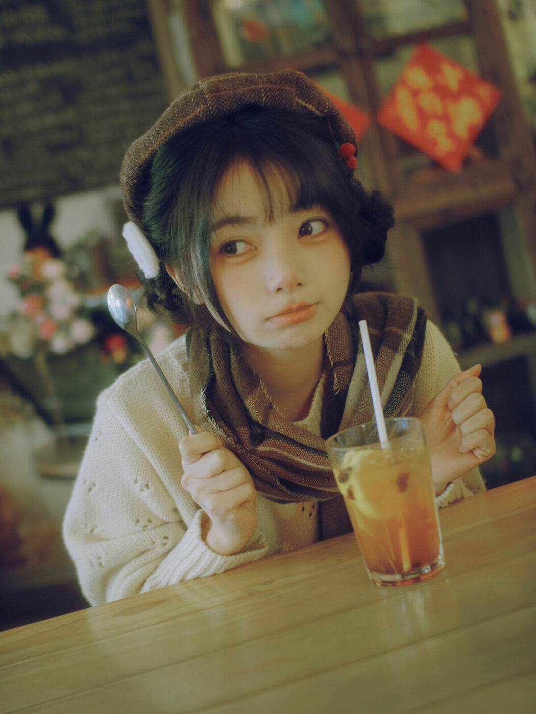 YiTuYu艺图语 Vol.9680 Lu Lu (24P)
