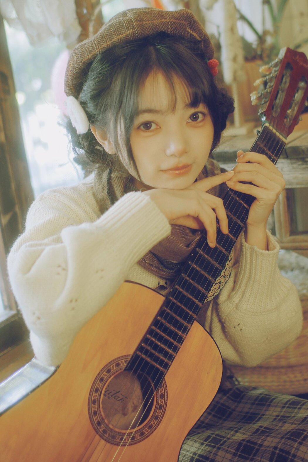 YiTuYu艺图语 Vol.9680 Lu Lu (24P) Cover Photo